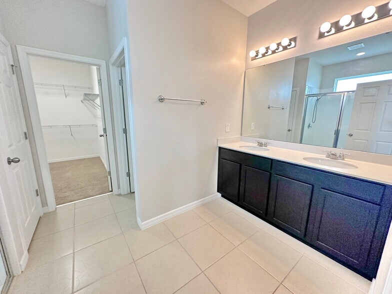 Master Bathroom - 16279 Taliesin Street