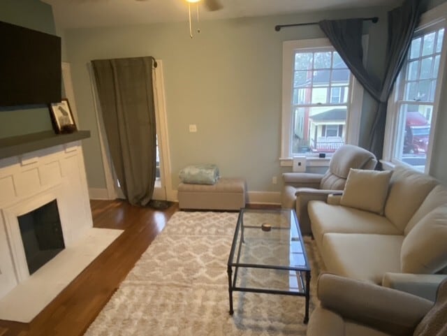 Building Photo - 412 E 40th St