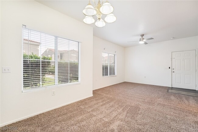 Building Photo - 10245 S Maryland Pkwy