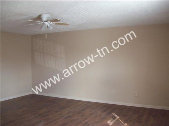 Building Photo - North-East Nashville 3 bedroom Townhome