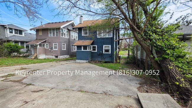 Building Photo - 3 Bed 1 Bath ready to rent!