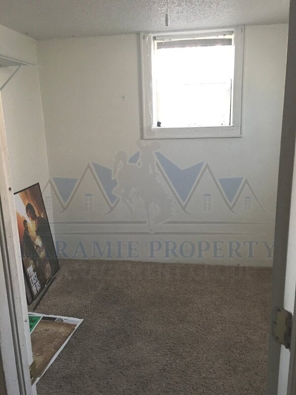 Building Photo - 315 E Flint St