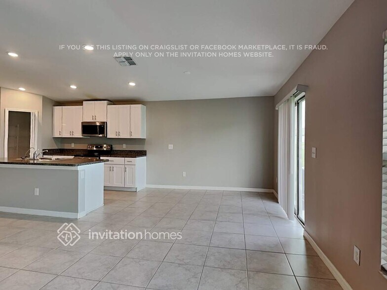 Building Photo - 1496 Flower Dust Dr