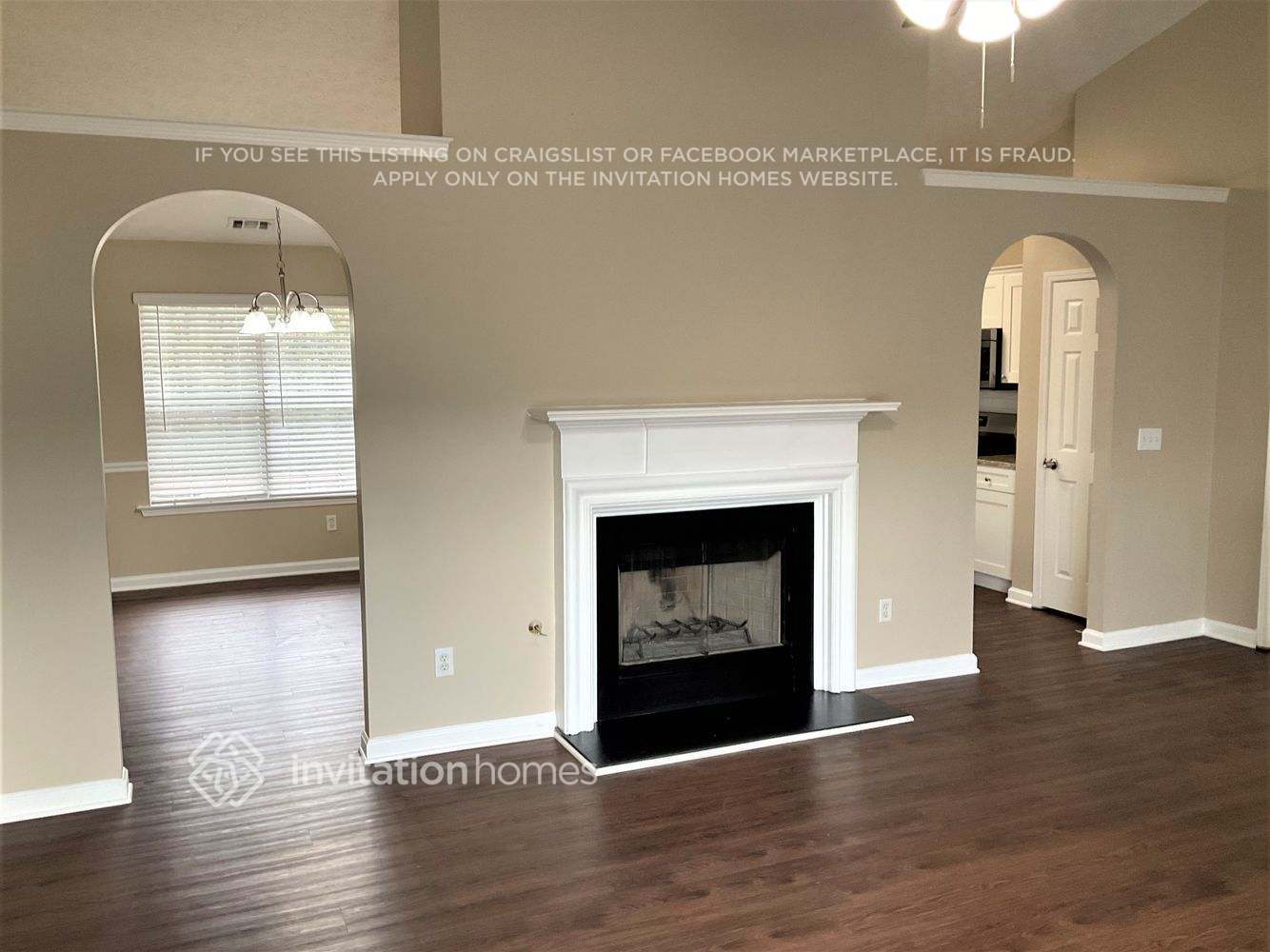 Building Photo - 1008 Borrington Ln
