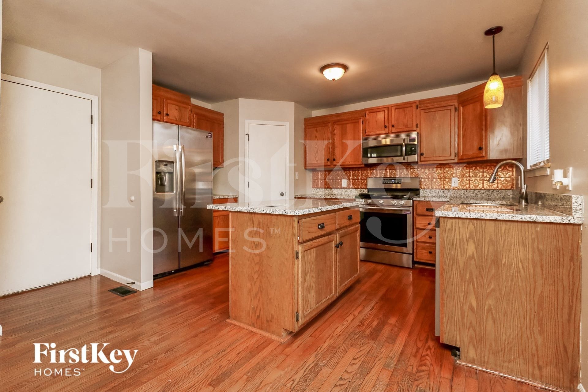 Building Photo - 994 Sunset Farms Ct