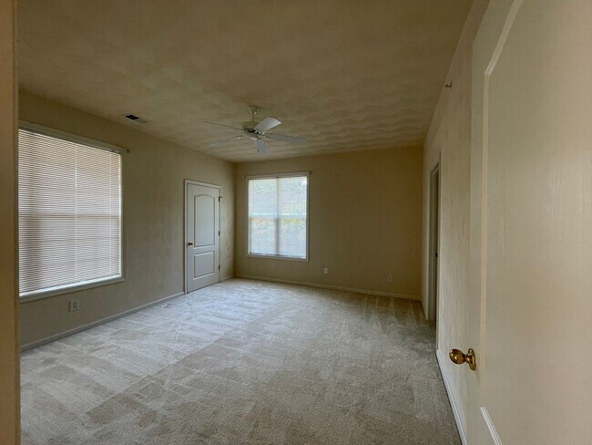 Building Photo - Woodsworth Village in West Neck 55+