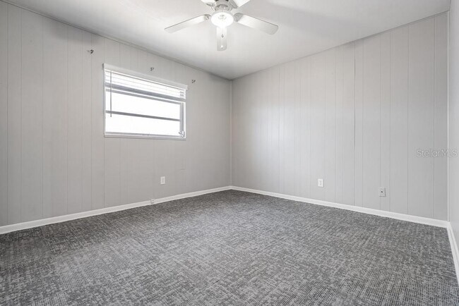 Building Photo - 2709 W Abdella St