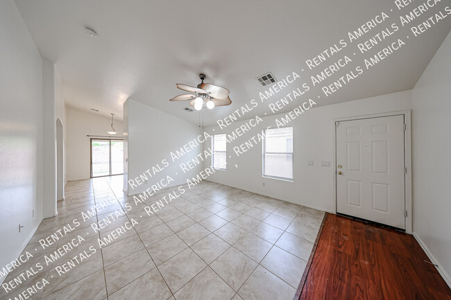 Building Photo - 23942 W Hadley St