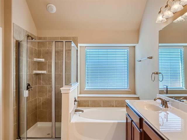 Building Photo - 8125 Cedar Lake Ln