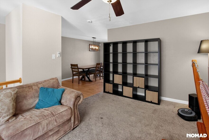 Building Photo - 2744 S Quince St