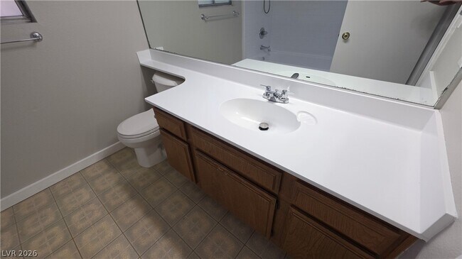 Building Photo - 112 Menta Ct