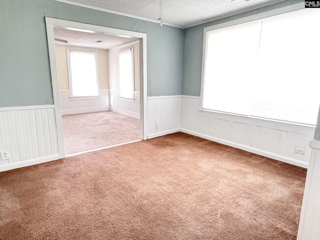 Building Photo - 232 Michaelmas Ave