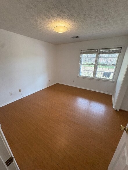 Building Photo - 1267 Kilgore Rd