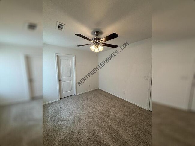 Building Photo - 70 Kinley Brk Ln