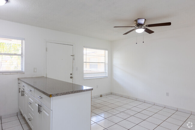 Interior Photo - Oceanmar Apartments