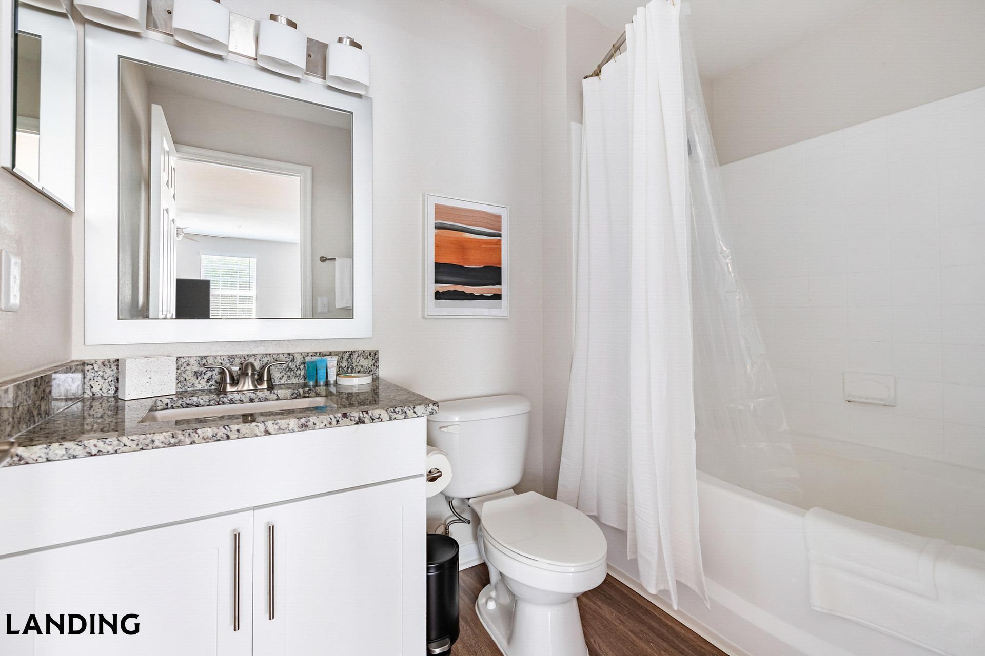 Building Photo - 2801 Biltmore Park Dr