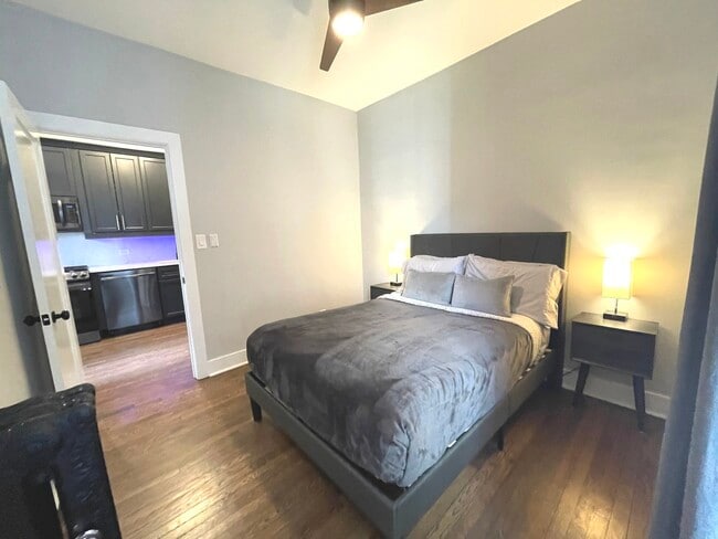 Building Photo - 1057 W Columbia Ave