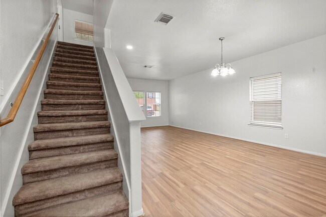 Building Photo - 2822 Durham Chase Ln