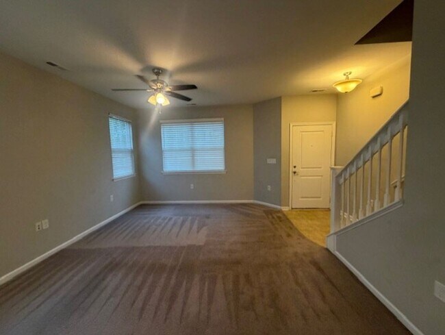 Building Photo - 1609 Apsley Ct