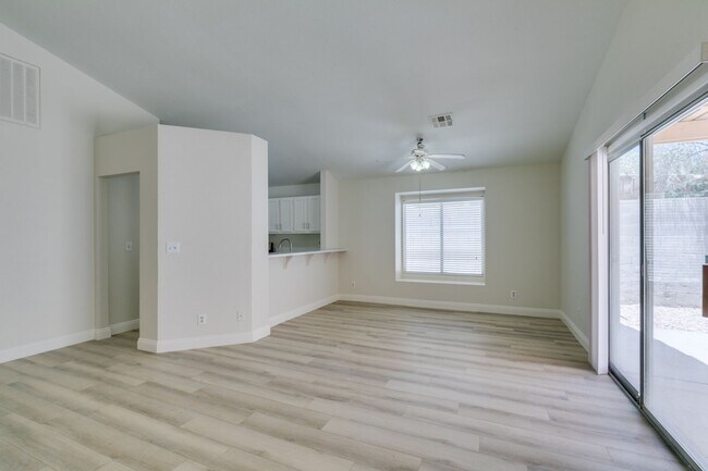 Building Photo - Charming 3-Bedroom Home with Covered Patio