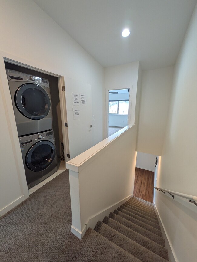 Building Photo - 4284 S Greenbelt Station Dr