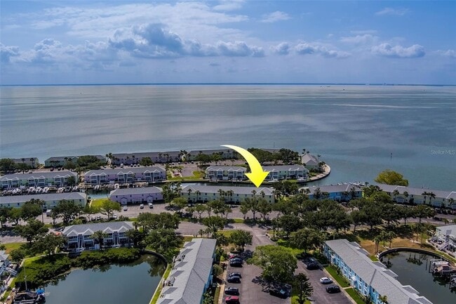 Building Photo - 5196 Beach Dr SE