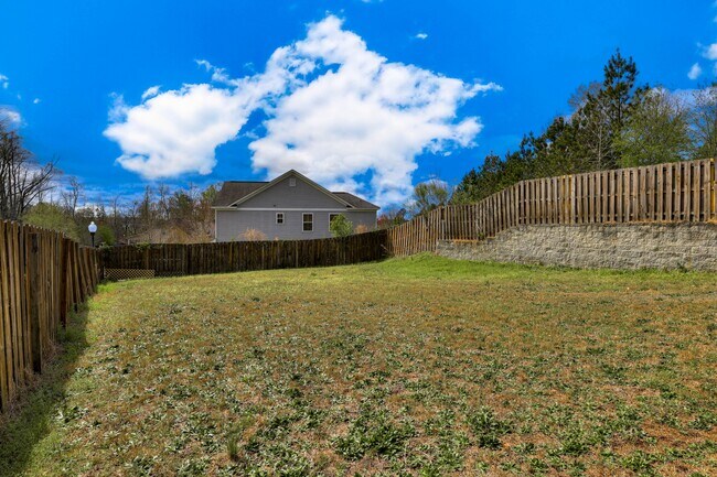 Building Photo - 1054 Grove Landing Ln