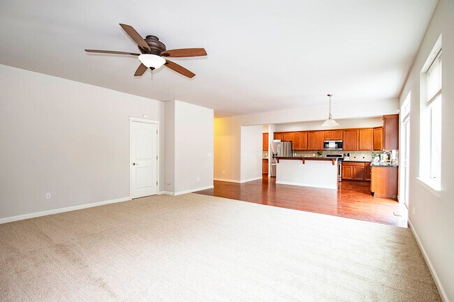 Building Photo - 23502 77th Ave E