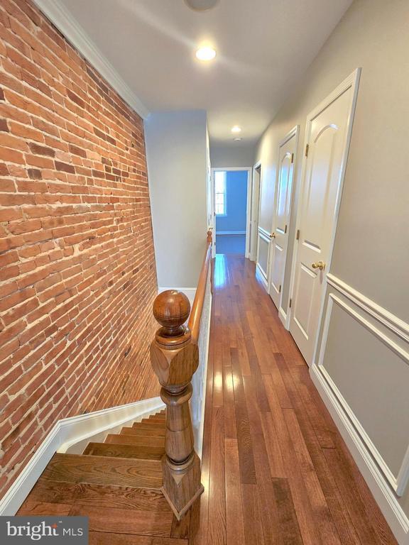 Building Photo - 112 N Luzerne Ave