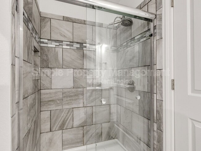 Building Photo - 1603 SW 23rd St