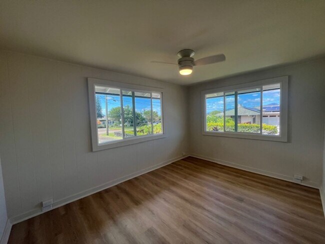 Building Photo - Stunning Newly Renovated Rim Lot in Wahiaw...