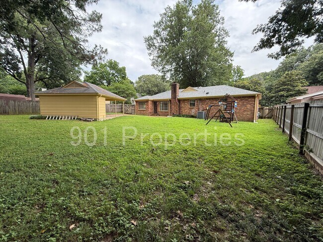 Building Photo - 6080 Barrentine Dr