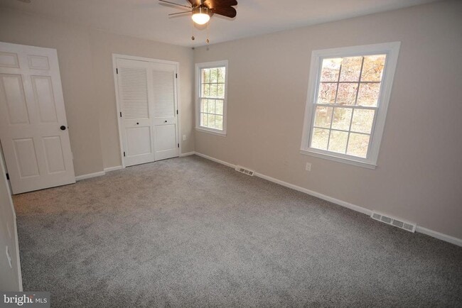 Building Photo - 1666 Albermarle Dr