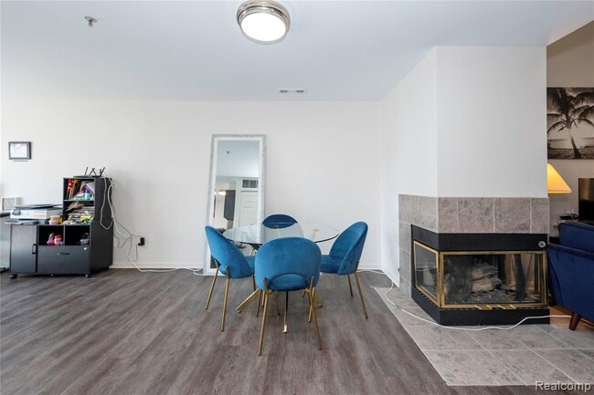 Building Photo - 2928 Prince Hall Dr