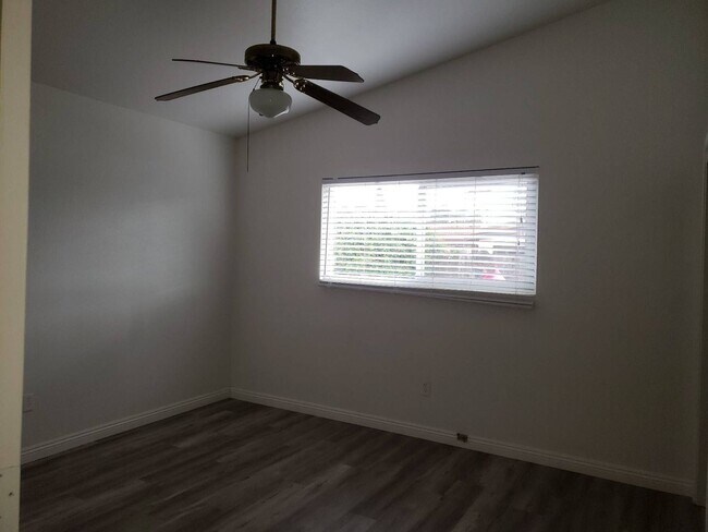 Building Photo - 5 Bed, 3 Bath La Mesa Home with SOLAR!