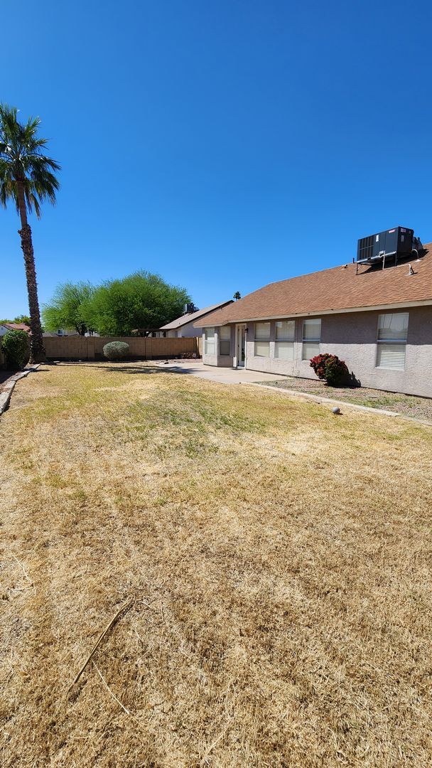 Building Photo - 4 bedroom, 2 bath Chandler Home