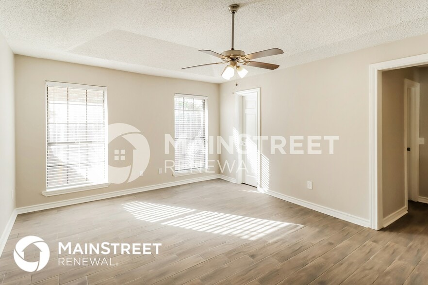 Building Photo - 2517 Dove Creek Ln