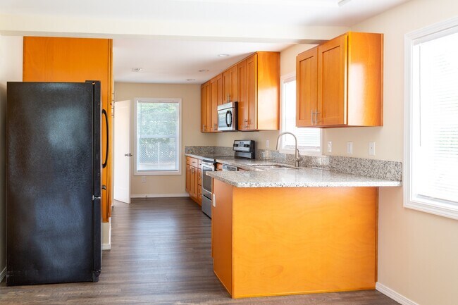 Building Photo - 13107 SE Division St