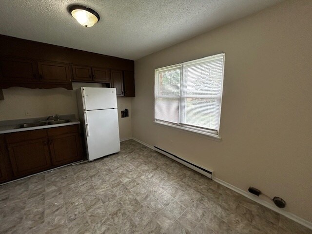 Building Photo - 3600 Cannan Forest Dr