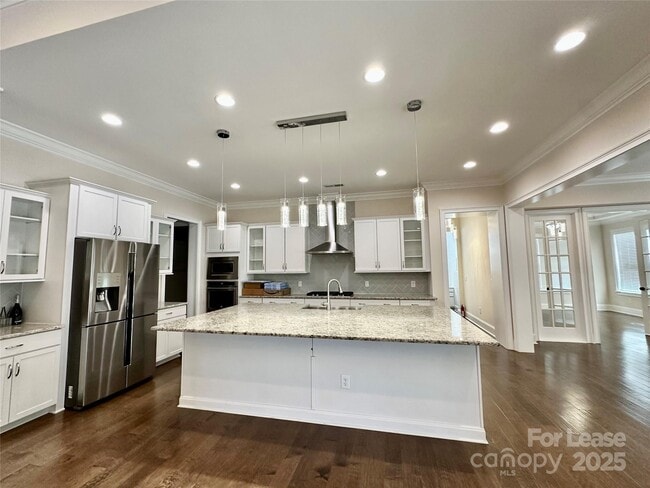 Building Photo - 929 Terramore Ln
