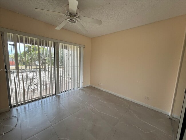 Building Photo - 1733 NW 56th Ave