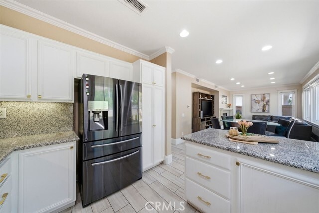 Building Photo - 51 Radiance Ln