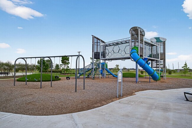 Building Photo - 31410 Hexan Hts Ln