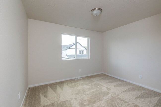 Building Photo - Modern Home for rent in Liberty Lake
