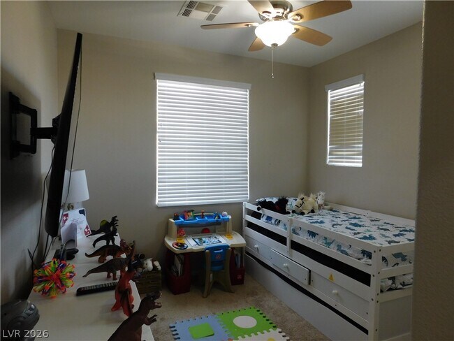 Building Photo - 3965 Palm Beach St