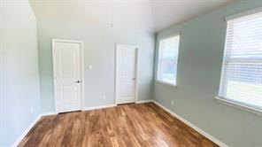 Building Photo - 12571 Valley Spring Dr