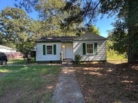 Building Photo - Cute 2 bedroom home!