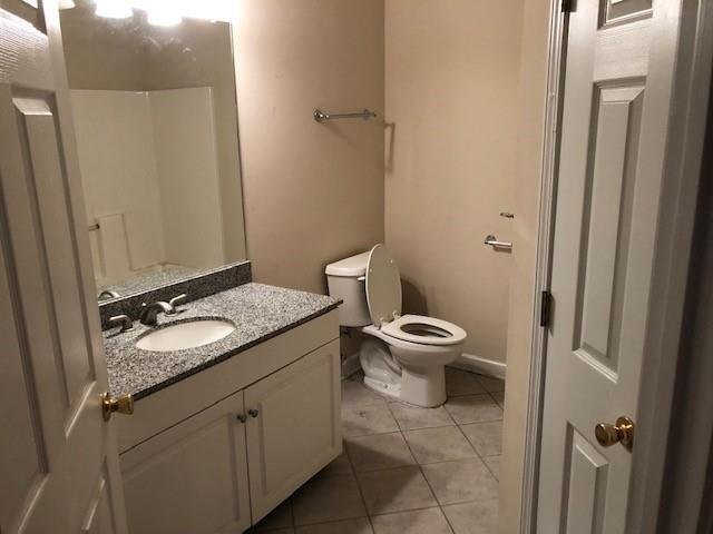 Building Photo - 26 White Oak Ct