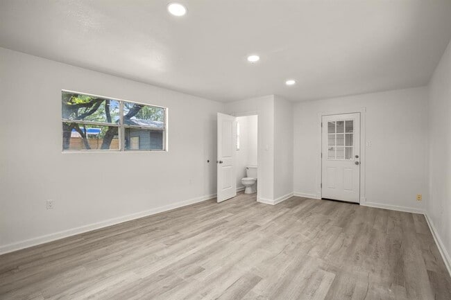 Building Photo - 11801 Arabian Trail