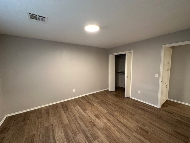 Building Photo - 668 Wandering Way